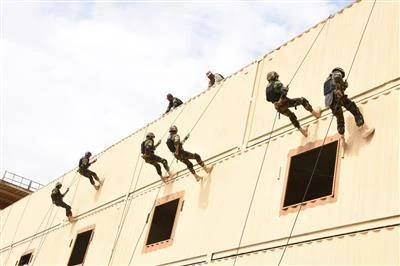 Troops take part in Al-Shehab 2 counter terrorism training exercise