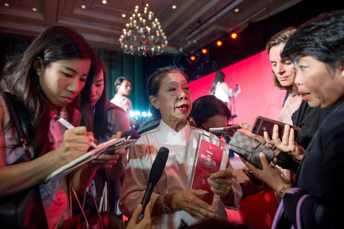 Bangkok street food eatery earns Michelin star