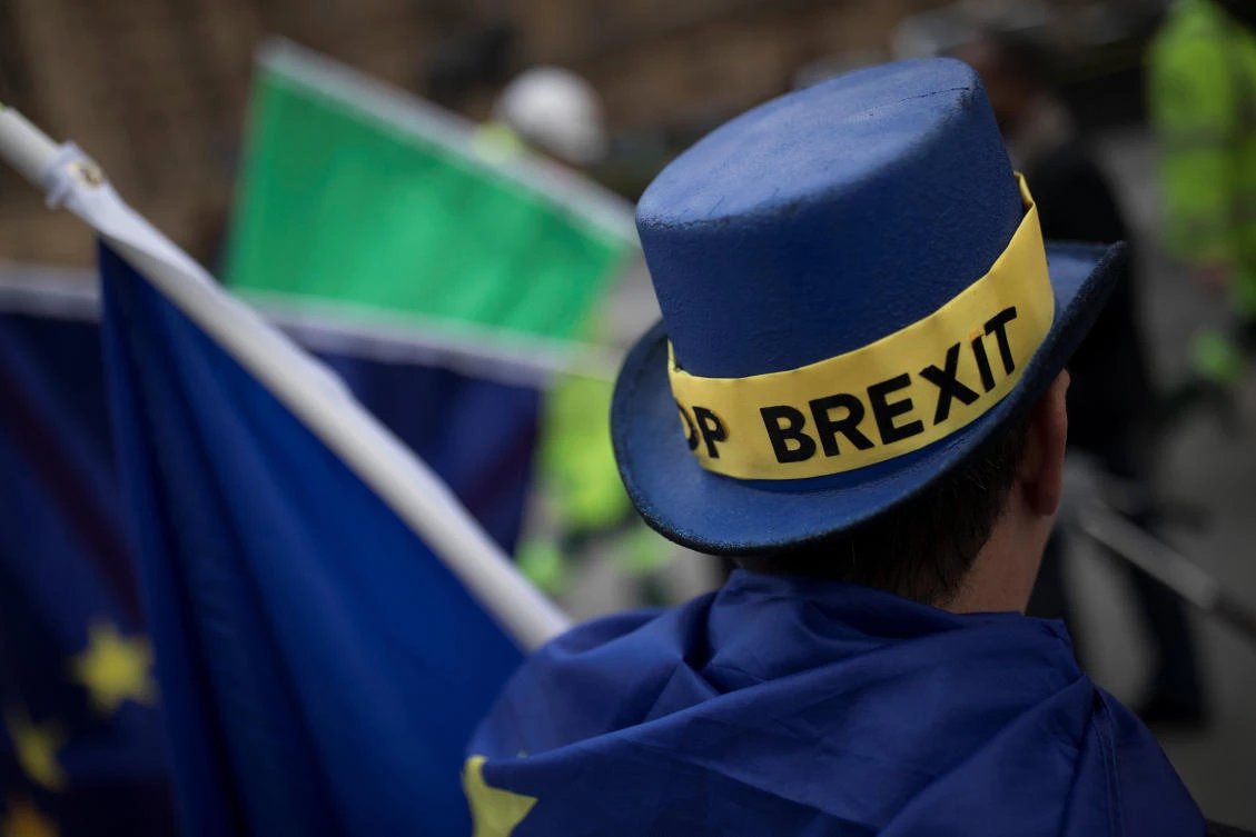 Britain and the EU are working to get Brexit talks back on track this week, amid increasing protests against the country's exit from the European bloc. (Reuters)