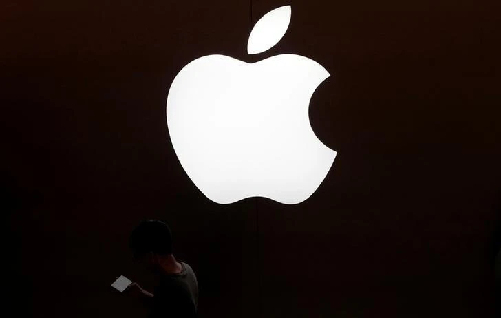 Apple in talks to acquire music identification app Shazam