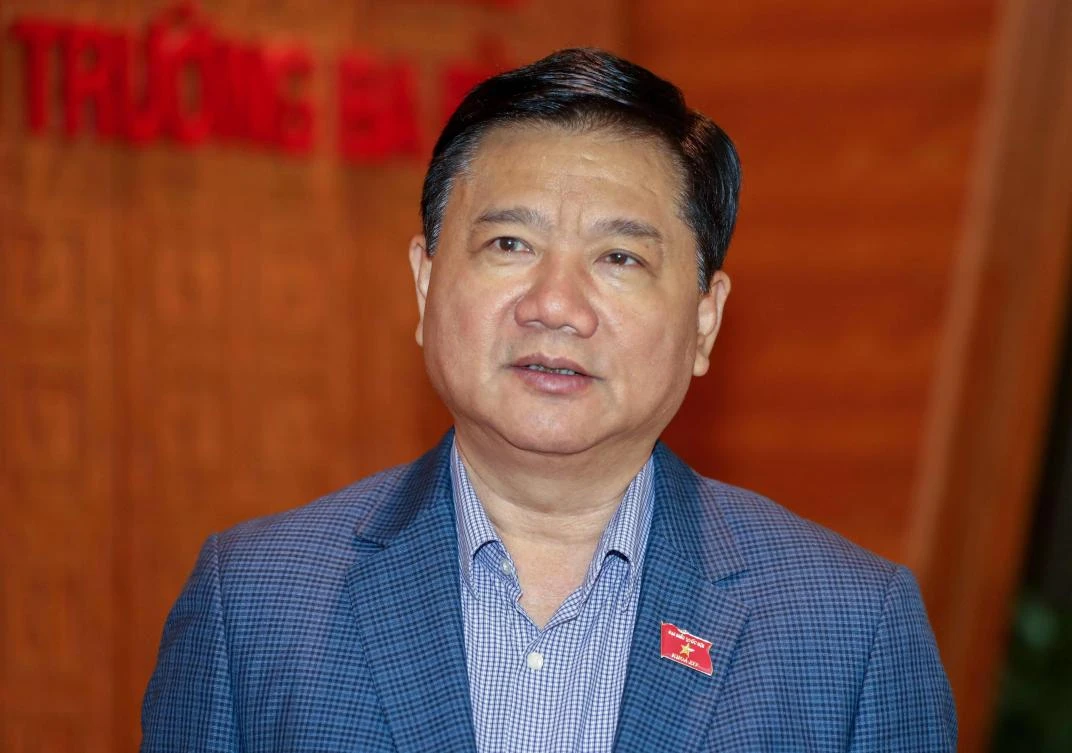 Politburo member Dinh La Thang during a national assembly session in Hanoi. (AFP)