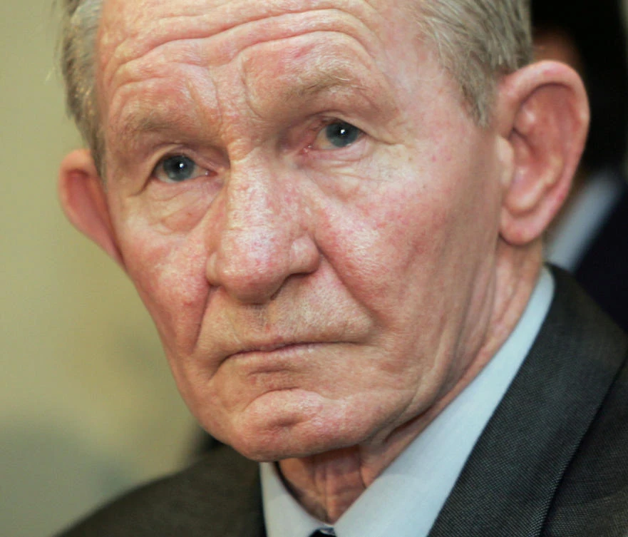 Former US Army sergeant Charles Robert Jenkins, who deserted to North Korea decades ago, faces reporters at a town hall of his Japanese wife Hitomi Soga’s hometown Sado on the Japan Sea coast December 7, 2004. (Reuters)