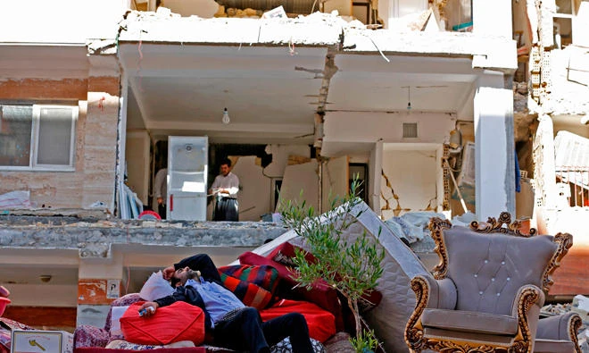 Magnitude 6.2 quake hits southeastern Iran: seismological center