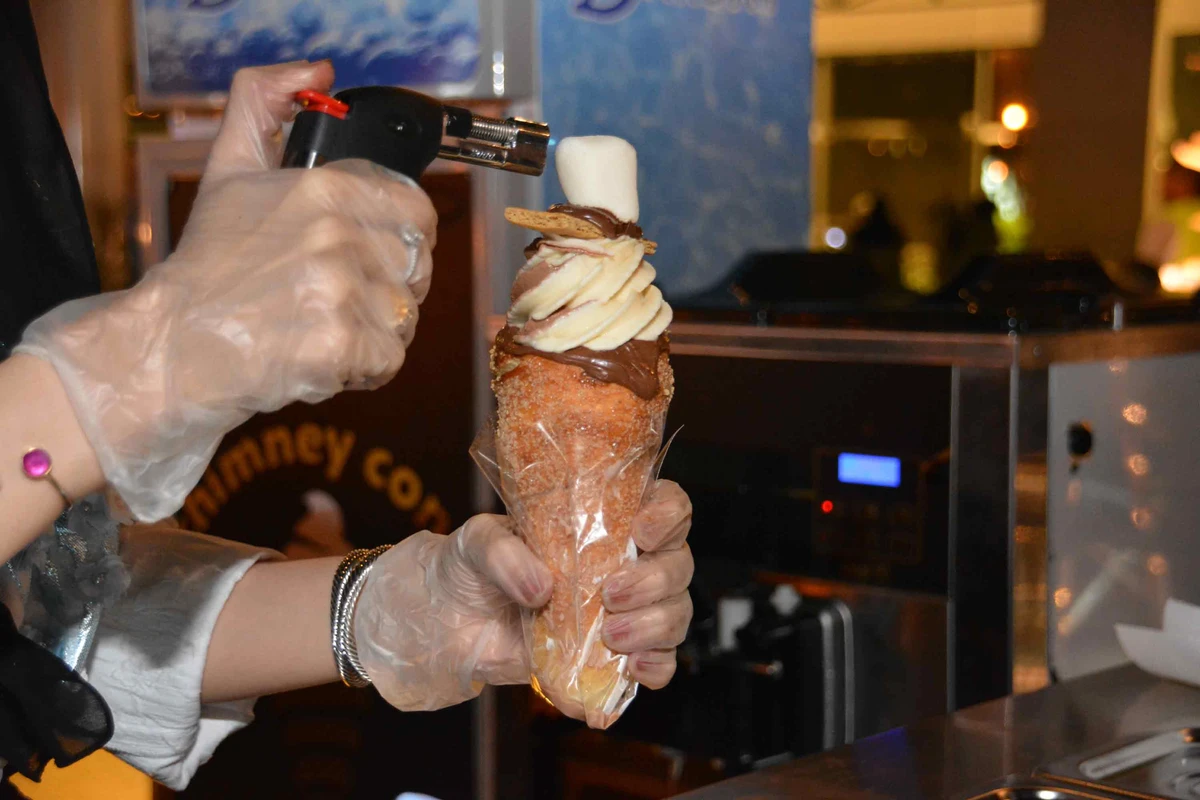 Chimney Cone offers cones made of baked donut dough, stuffed with extra toppings and ice cream. (AN photo by Huda Bashatah)