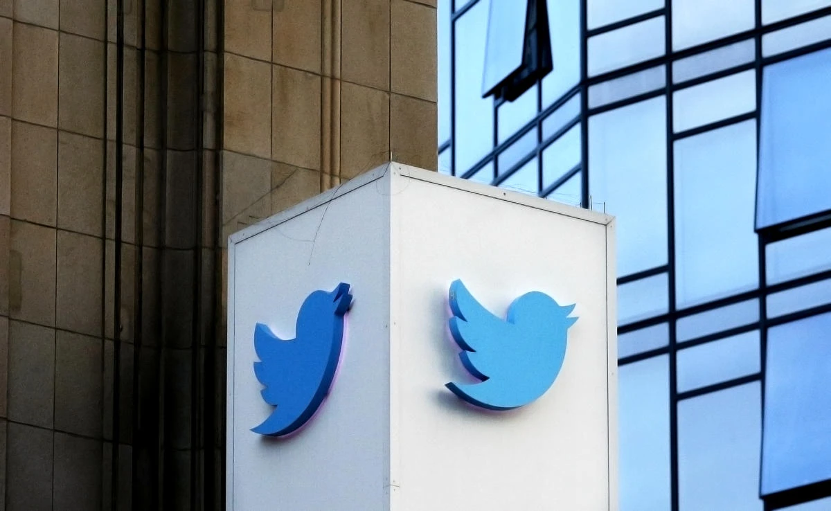 This file photo shows a Twitter sign outside of the company’s headquarters in San Francisco on Wednesday, Oct. 26, 2016. (AP)