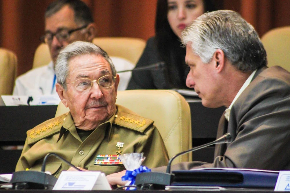 Raul Castro to step down as Cuba’s president in April 2018