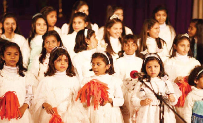Celebrations in St. Mary Magdalene Church in Lahore. (AN photo)