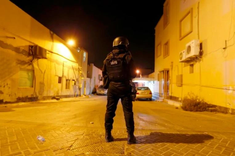 Bahrain sentences 10 to life for manufacturing bombs