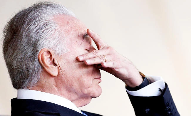 Brazil police request Temer answer questions in alleged graft probe