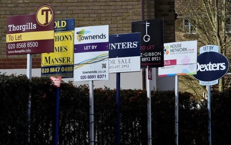 UK house prices fall for first time in 6 months