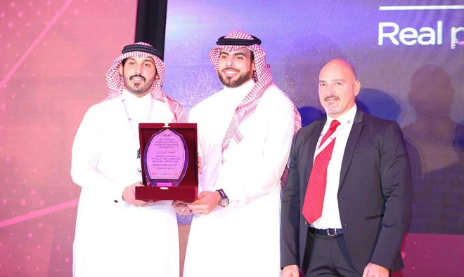 Ali Qabbani is awarded at the event in Jeddah.