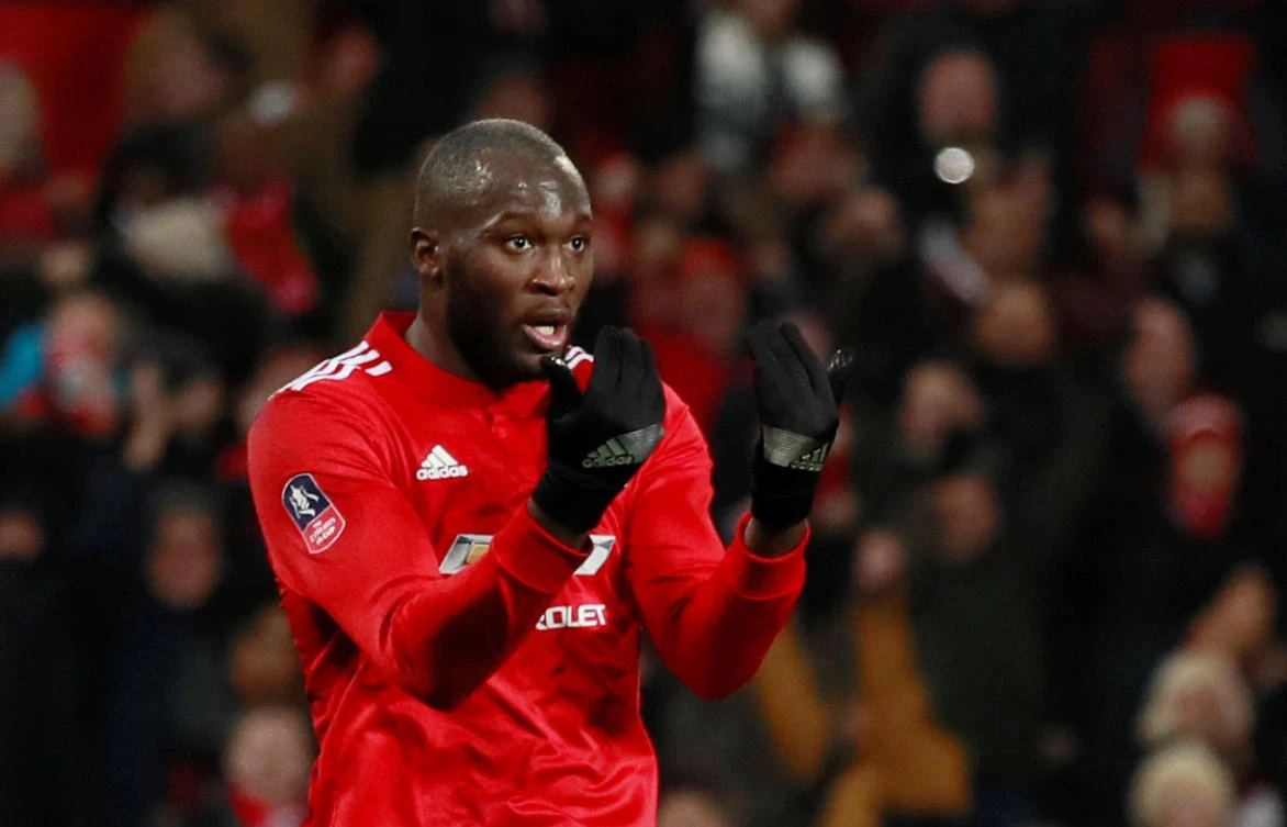 Soccer Football - FA Cup Third Round - Manchester United vs Derby County - Old Trafford, Manchester, Britain - January 5, 2018 Manchester United's Romelu Lukaku celebrates scoring their second goal Action Images via Reuters/Jason Cairnduff