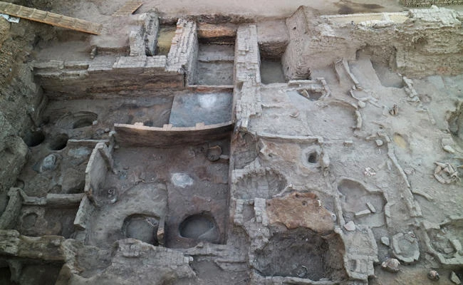A handout picture provided by the Egyptian Ministry of Antiquities on January 11, 2018 shows the ruins of two buildings used to supervise mines in ancient Egypt more than 4,400 years ago. (Egyptian Ministry of Antiquities via AFP)