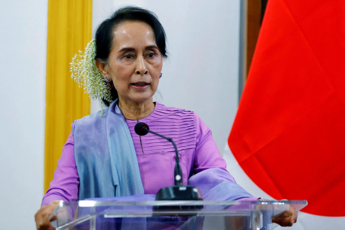 Myanmar’s leader Aung San Suu Kyi speaks during a news conference with Japanese Foreign Minister Taro Kono in Naypyidaw, Myanmar January 12, 2018. (Reuters)