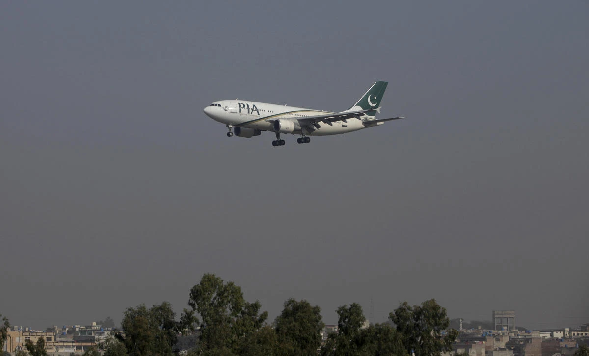 Could Gulf carriers move on pre-election Pakistan airline sale?