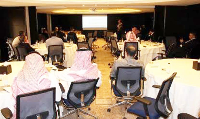 Experts speak at the forum in Riyadh.