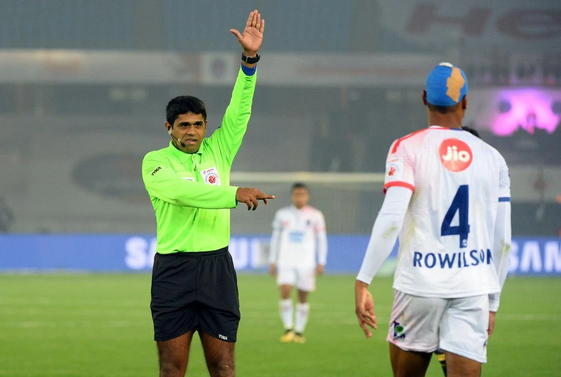 'Jokers!' Referees under fire in India’s ISL