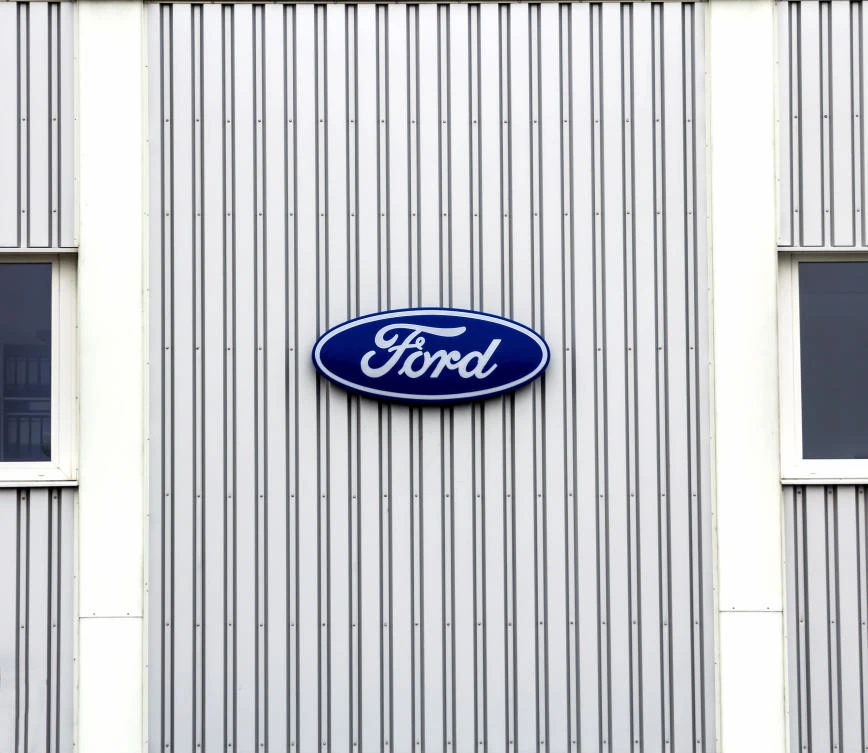Ford plans $11 billion investment, 40 electrified vehicles by 2022