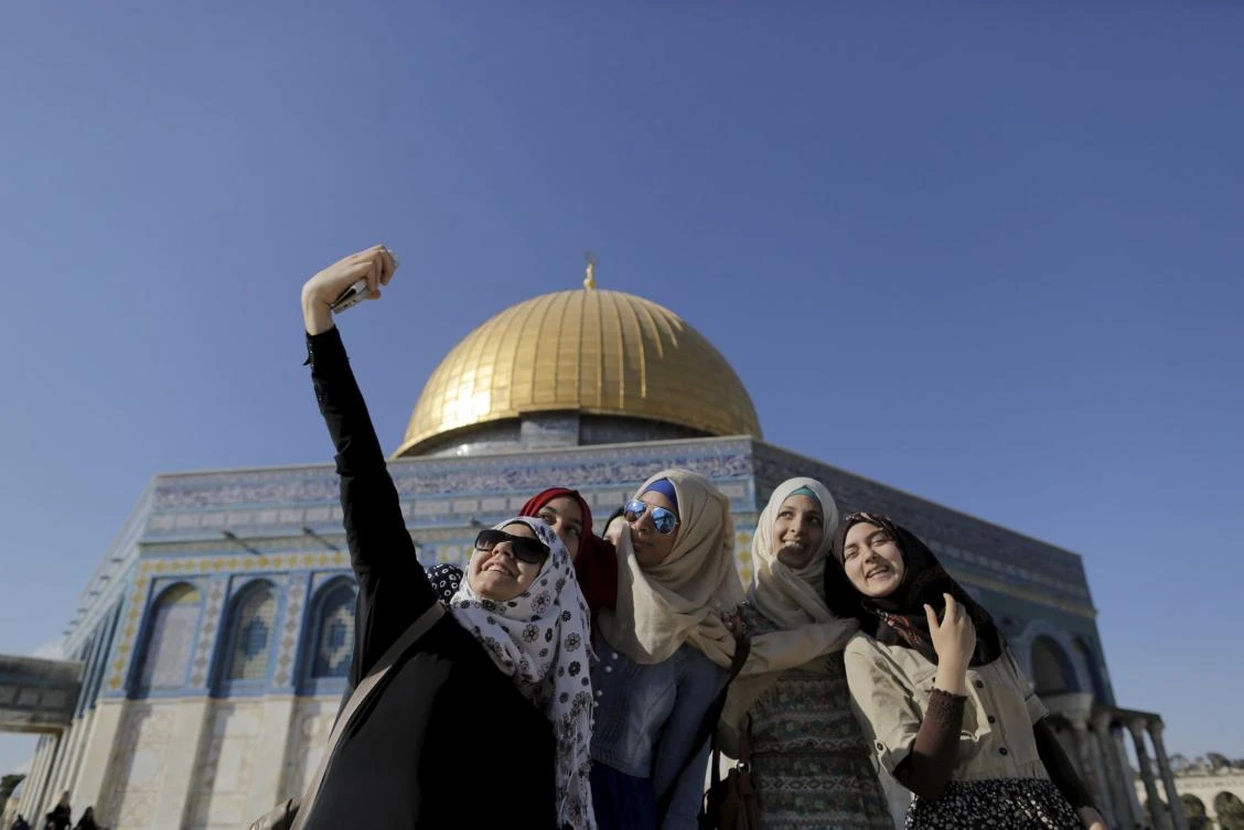 Palestinians to get 3G in West Bank after Israel lifts ban