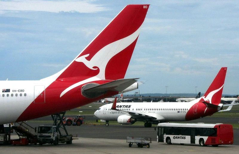 Qantas changes website to recognize Chinese territories