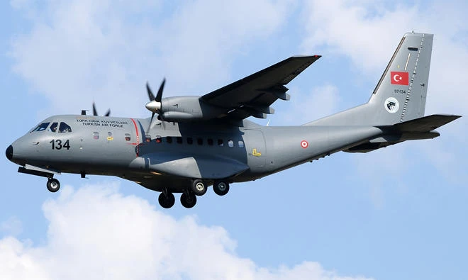 Turkey military plane crashes; three dead