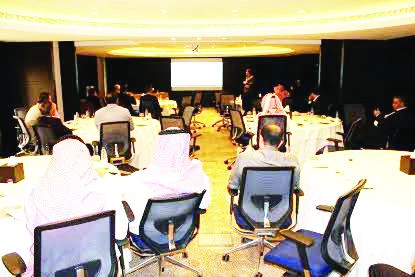 Experts speak at the forum in Riyadh.