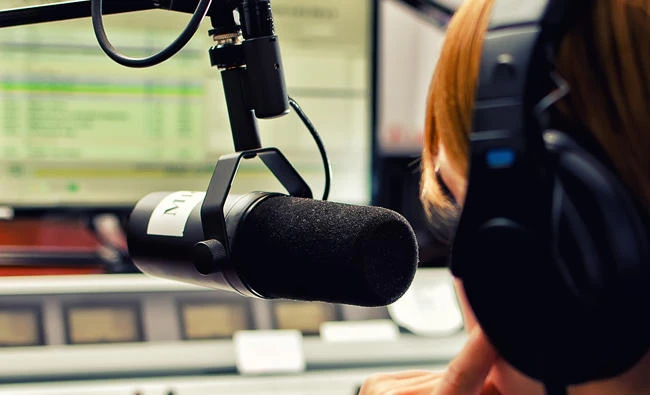 Media watchdogs in Pakistan concerned over banning of US-funded radio
