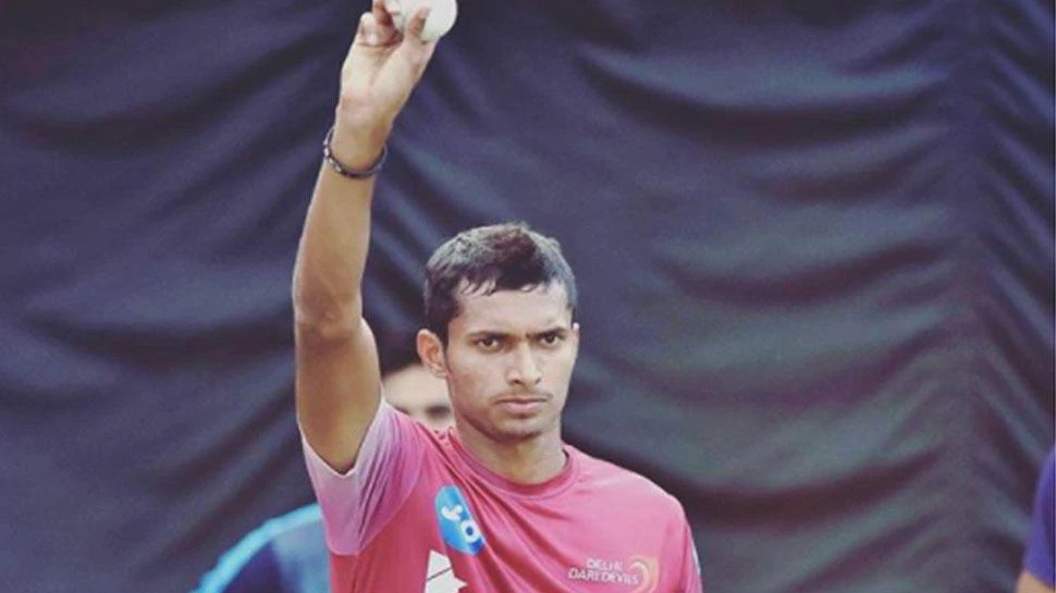 Navdeep Saini has flown in to South Africa so that he can bowl at Virat Kohli and the other Indian batsmen in the nets at The Wanderers. (Instagram)