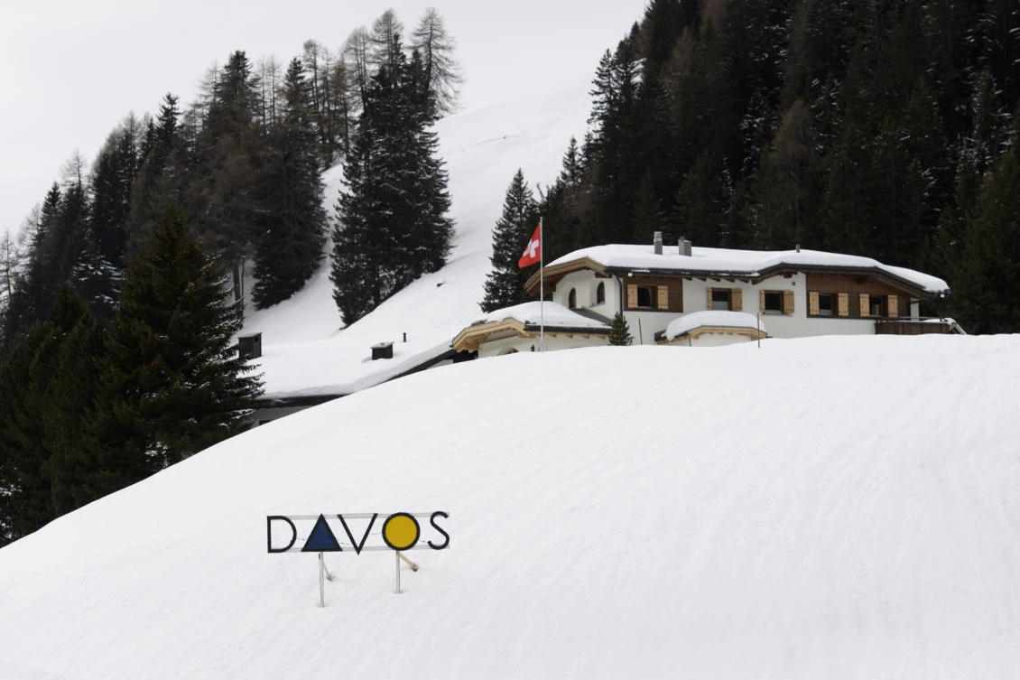 Oxfam is highlighting growing global inequality at this week's WEF gathering in the Swiss Alpine resort of Davos. (AP)