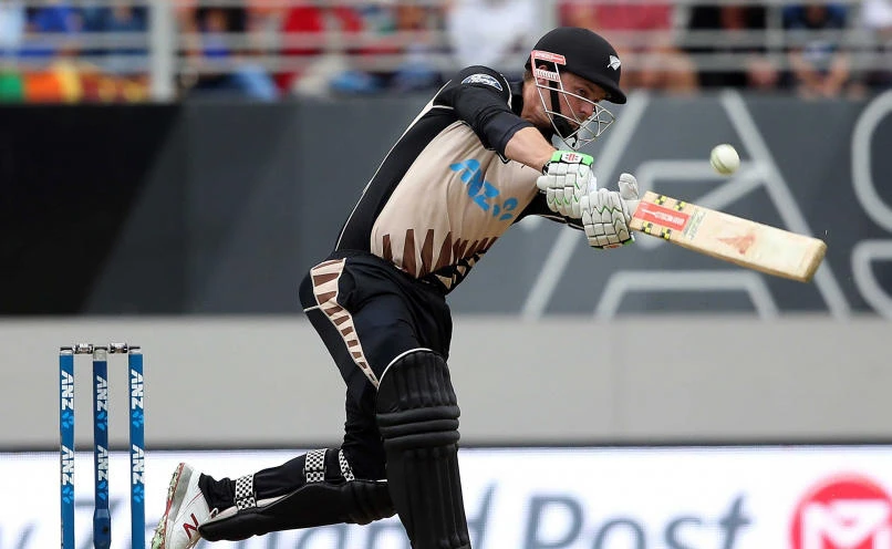 In this file photo, New Zealand batsman Colin Munro is seen playing a shot during a T20 match between New Zealand and India on Jan. 10, 2016. (AFP)