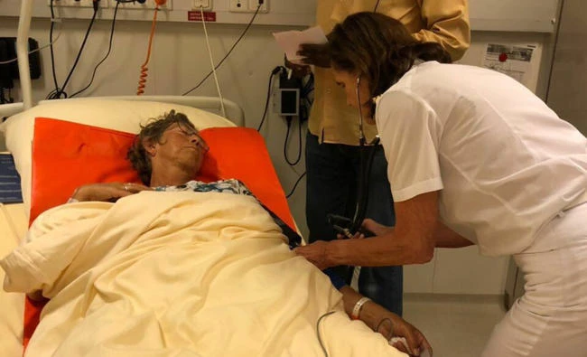 The lady was suffering from internal bleeding, was unable to walk and was short of breath. (Supplied)