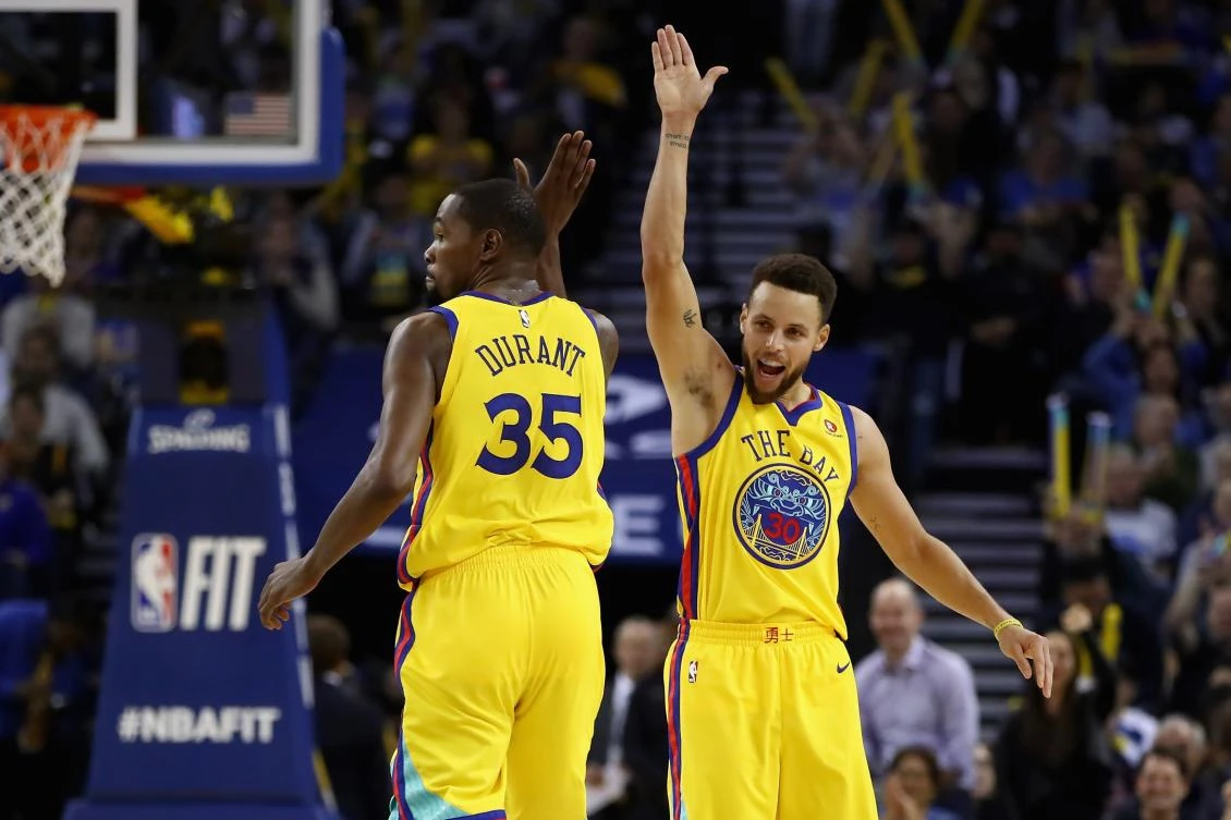Kevin Durant bags triple-double as Warriors tame Timberwolves