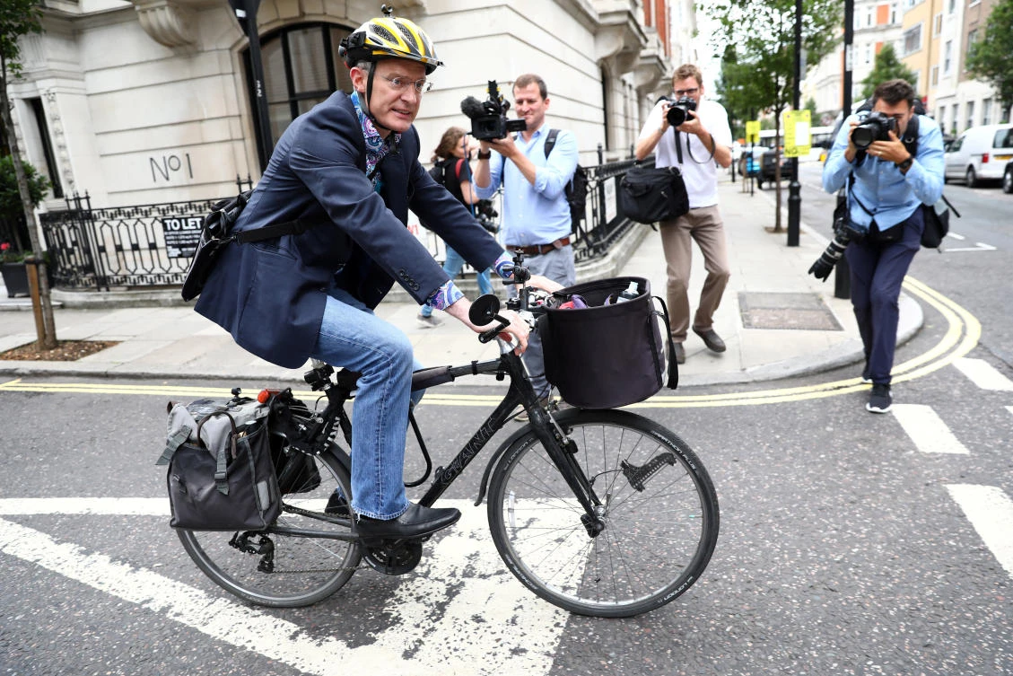 Jeremy Vine, above, who earned between £700,000 and £749,999 for radio and TV work, is the highest paid male BBC journalist who agreed to a salary cut. (Reuters)