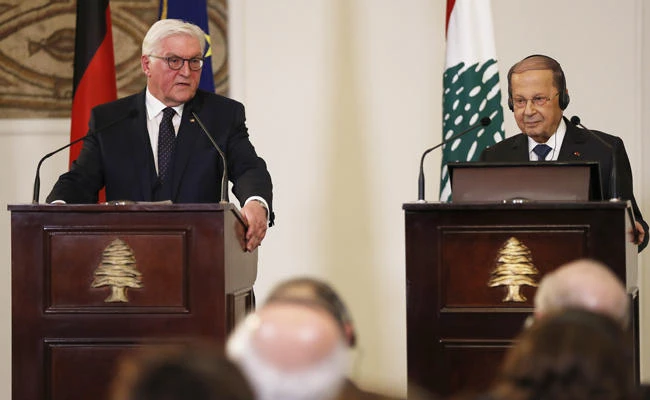 German President Frank-Walter Steinmeier, left, speaks during a press conference with his Lebanese counterpart Michel Aoun, at the Lebanese presidential palace, in Baabda east of Beirut, north Lebanon, on Jan. 29, 2018. (AP Photo/Hussein Malla)