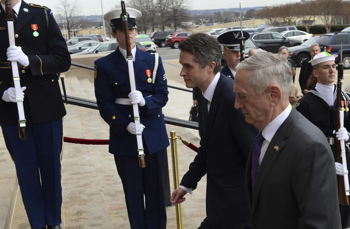 US Defense Secretary Mattis says chlorine gas used by Assad regime in Syria