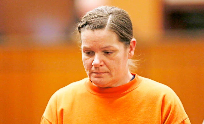 North Dakota woman cut child from neighbor's womb