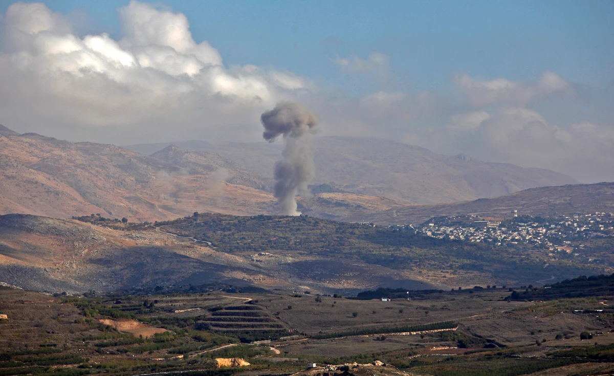 Israeli F-16 fighter jet shot down amid Syrian fire. (File photo: AFP)