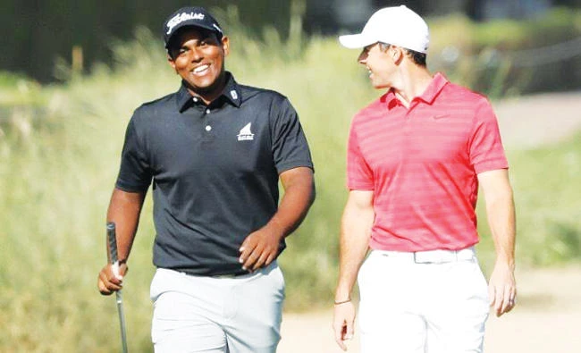 LEARNING FROM THE BEST: Thomas recently played nine holes with four-time Major winner Rory McIlroy. (Rayhan Thomas)