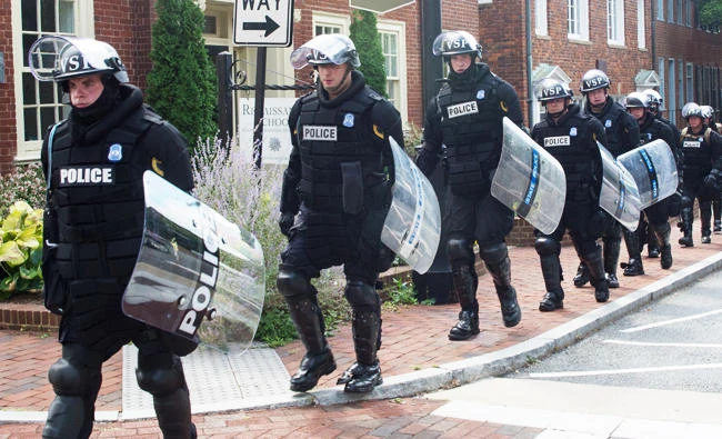 US police officer who didn’t shoot armed man wins $175,000