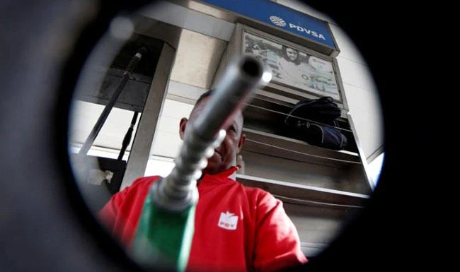Oil demand grew at a rate of 1.6 million bpd in 2017, the International Energy Agency said in its monthly market report. (Reuters)