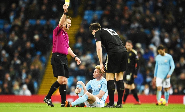 Manchester City take on Leicester City at the Etihad Stadium in Manchester, north west England. (AFP)