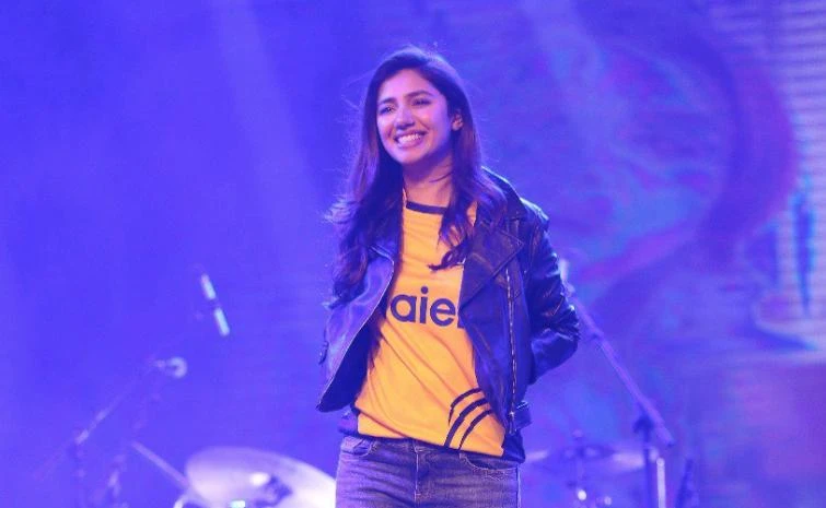 Mahira Khan joins as ambassador for Peshawar Zalmi