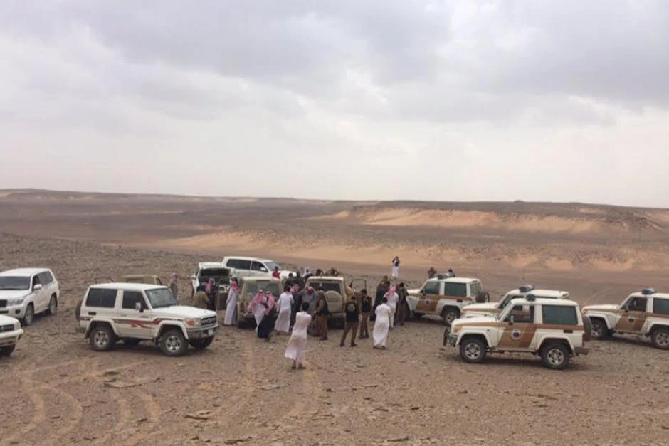 Saudi man stranded in Tabuk desert for six days rescued by security