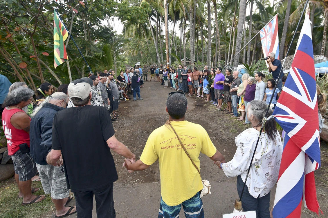 Activists delay rebirth of Hawaii hotel with Elvis ties