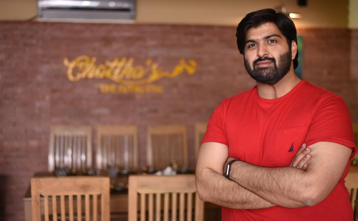 Waqar Chattha, chef and owner of “Chattha’s,” a restaurant in Islamabad. (AN photo)