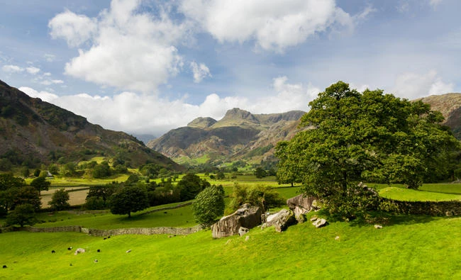 Langdale Pikes in the English Lake District. (Shutterstock)