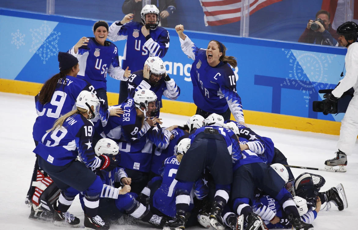 Winter Olympics round-up: US hockey success at last, Russia begins clean-up