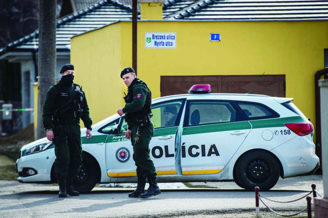 Slovak investigative reporter and girlfriend shot dead