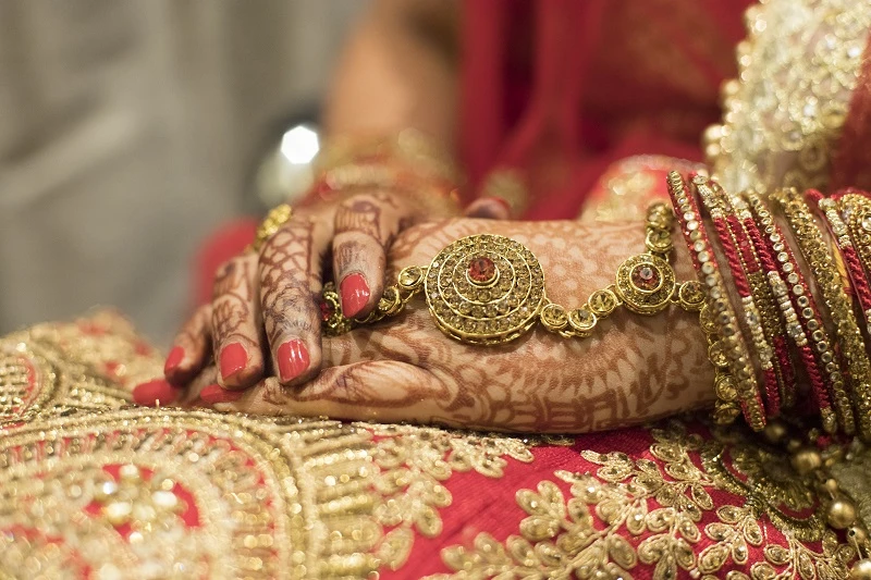 A group of Omani men arrested for allegedly arranging to marry underage girls in India in September 2017. (Shutterstock)