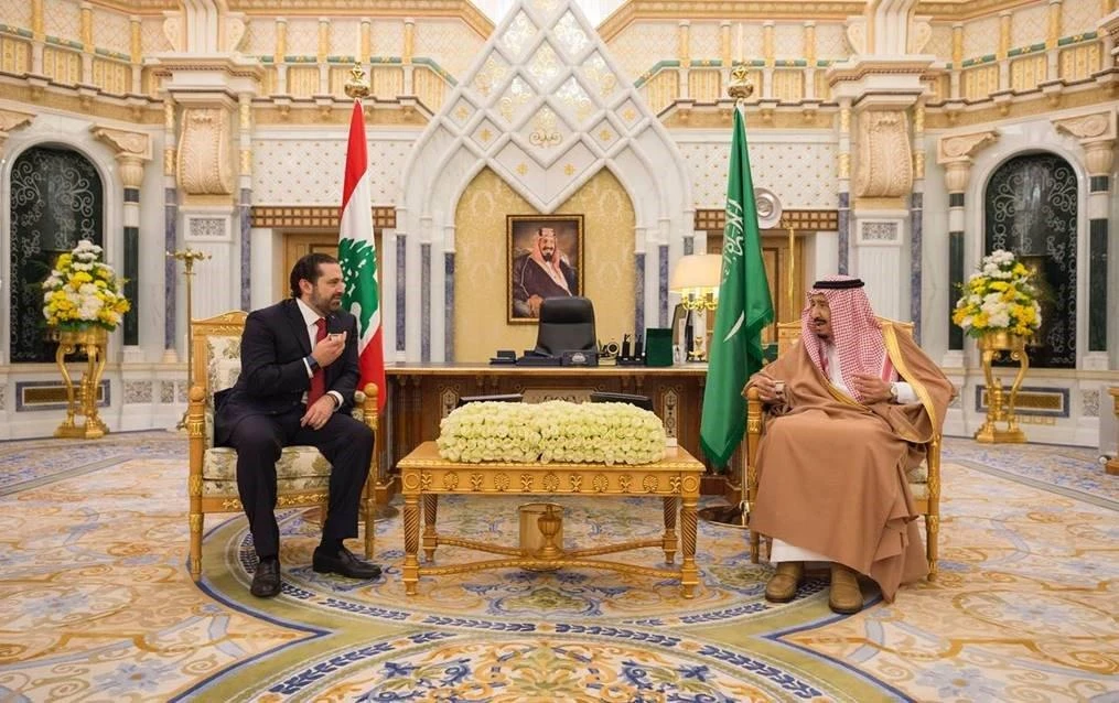 Saudi Arabia's King Salman meets Lebanon's Prime Minister Saad Hariri. (SPA)